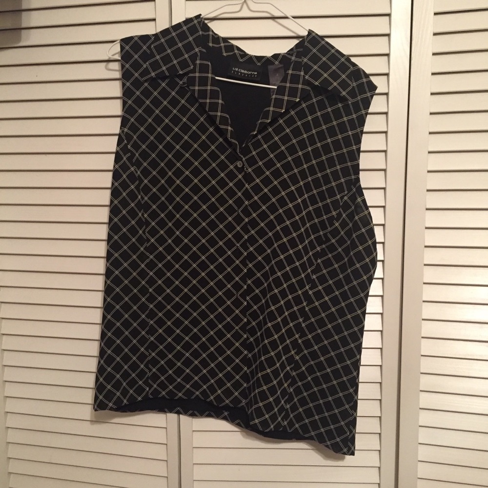 Liz Claiborne Sleeveless Shell Blouse